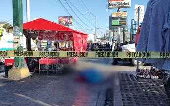 Paramédicos confirmaron el deceso del hombre al llegar al sitio de los hechos. | Agustín Martínez