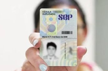 La cédula profesional se puede tramitar en línea,  únicamente verificando si el título fue expedido a partir del 1 de octubre del 2018.