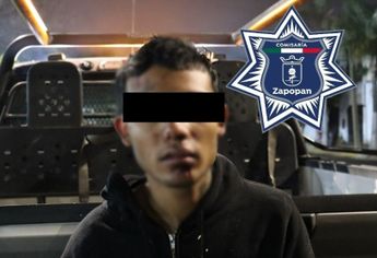 El joven fue detenido por agentes de la Policía de Zapopan y trasladado a las instalaciones de la Fiscalía de Jalisco