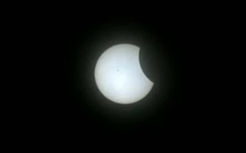 Inicia el eclipse solar en Mazatlán