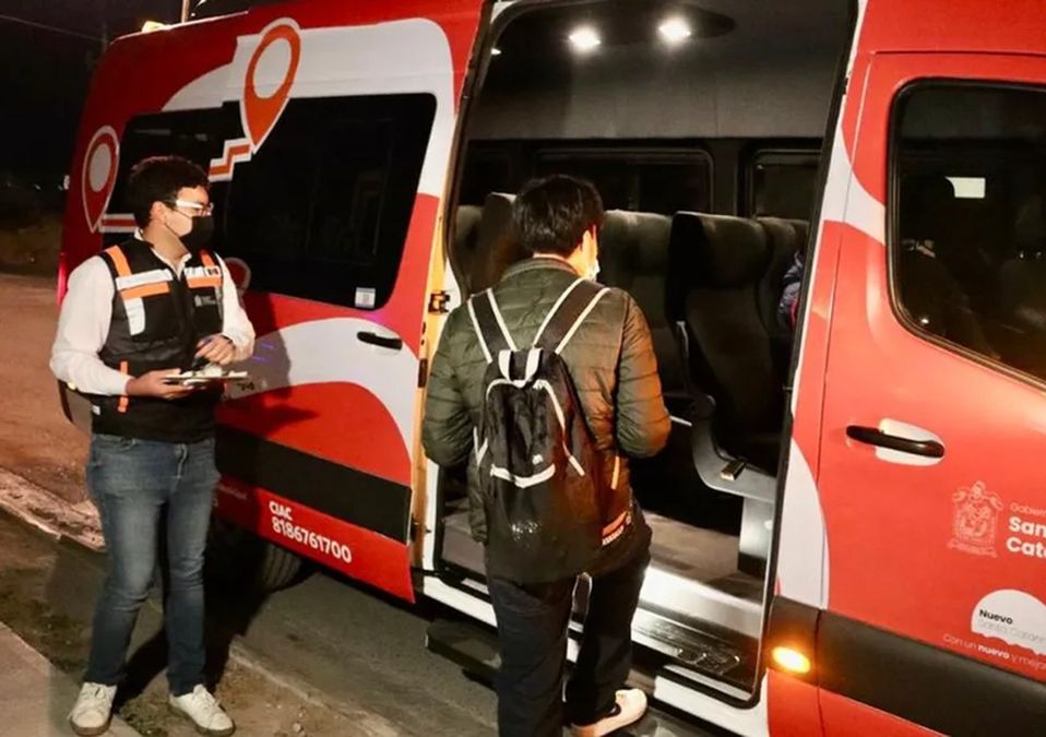 Arranca programa Santa Bus en Santa Catarina: conoce las rutas y horarios