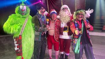 Los Payasónicos presentaron su show llamado "Un Regalo de Navidad". | Tadeo Gómez