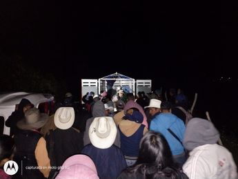 Debido a la lejanía de la comunidad, fueron civiles los primeros en auxiliar a las personas heridas / Especial