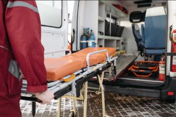 La hermana de la paciente conducía una Chevrolet Trax blanca cuando llegaron al centro médico. | Pexels