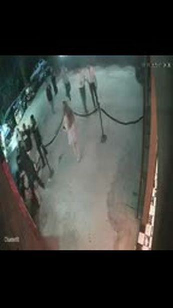 Revelan video tras violenta riña de mujeres en el centro de Torreón; así ocurrieron los hechos