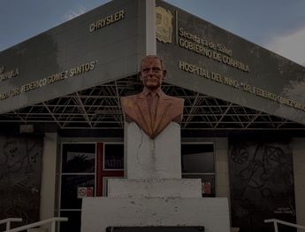 El Hospital del Niño se encuentra ubicado sobre el bulevar Nazario Ortiz Garza.