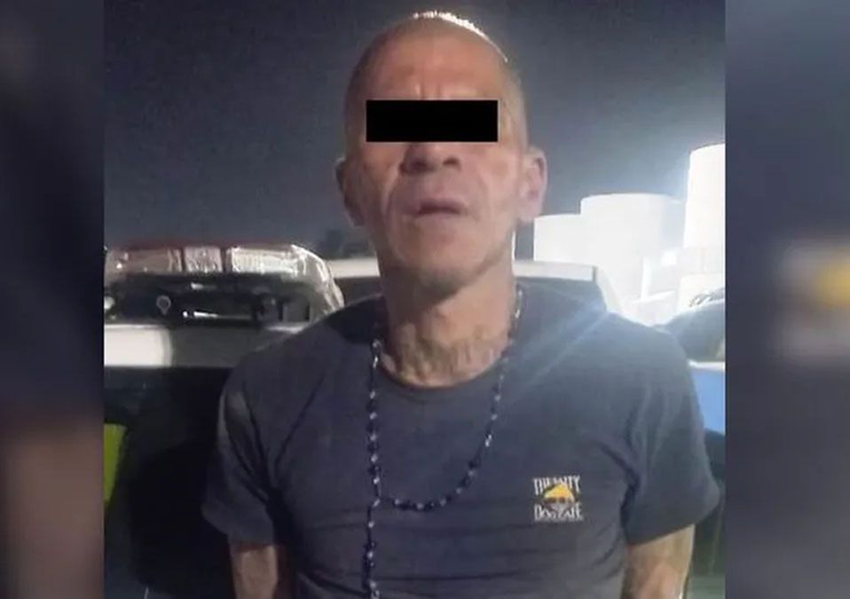 Detienen a hombre en Monterrey por amenazar a mujer luego de no quererle comprar cuchillos
