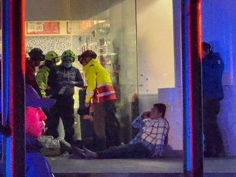 Protección Civil atendió el hecho ocurrido en una plaza comercial del sur de Monterrey. | Marcela Cuevas