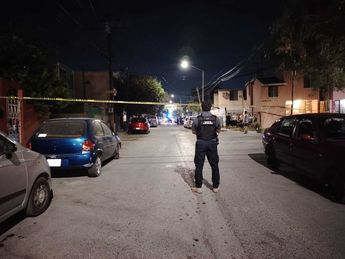 Un ataque a balazos en Santa Catarina dejó un hombre y un menor lesionados. | Leyda Estrada