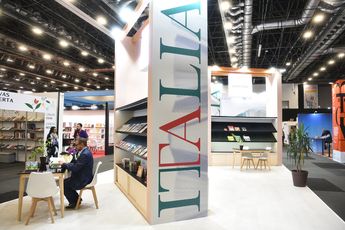 Italia, la próxima invitada de honor, también estuvo presente en la FIL 2025. | FIL Guadalajara