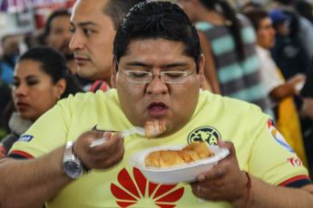 La desnutrición puede iniciar con una mala alimentación o la ingesta excesiva de comida con pocos nutrientes / Agencia Cuartoscuro