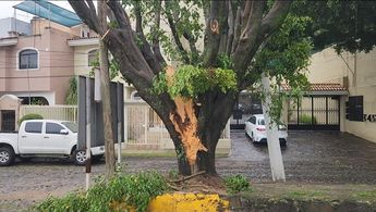 Vecinos acusan daños a casas y un transformador en Zapopan | Roberto Hurtado