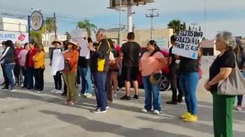 Torreón: Ciudadanos bloquean calzada Saltillo 400 por falta de agua