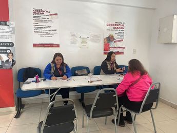 Los adultos mayores de 65 años pueden ser candidatos a recibir una pensión de la Secretaría de Bienestar. | Víctor González