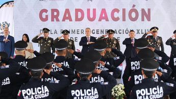 Esta generación, la número 44 de la Academia de Formación y Profesionalización Policial | X @pepechedrauimx
