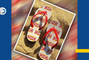 Las Oxxo sandalias se volvieron virales/ Twitter Diego Arepa