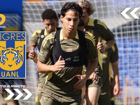 Diego Lainez en el entrenamiento del lunes 25 de noviembre