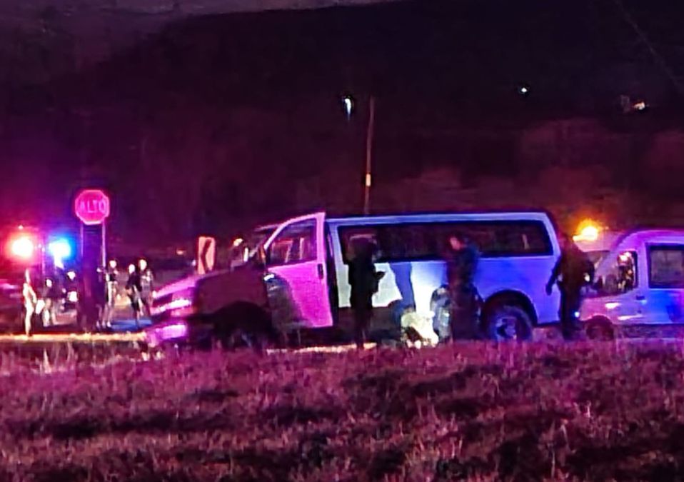 Rescate de migrantes en la Carretera Nacional. / Especial