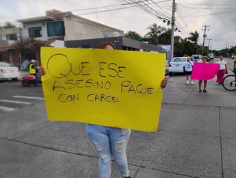 Exigen la captura del chofer, quien huyó tras la muerte de Juan Pablo. | Gabriel Vigueras