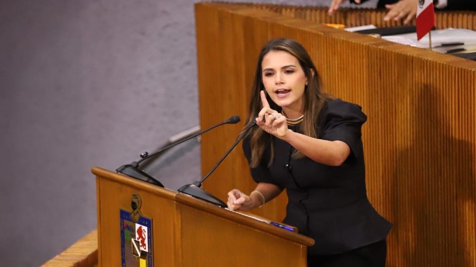 Lorena de la Garza, diputada local del PRI, amagó con iniciar un juicio político | Luis Guerra