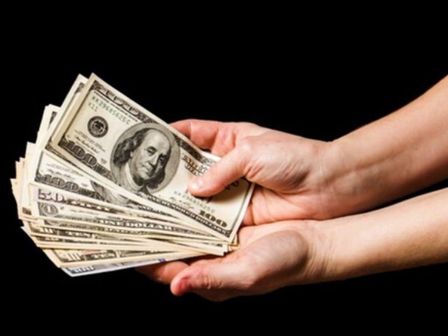 El dólar cotizó más de 17.30 pesos en los primeros días de marzo de 2026 | Freepik
