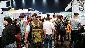Miles de poblanos entraron al Centro de Convenciones, reflejando el rostro de quienes buscan incorporarse al mercado laboral / Angélica Tenahua