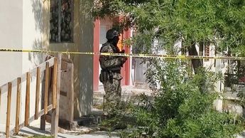 Agentes ministeriales indagan los hechos para conocer el móvil del crimen. | Agustín Martínez