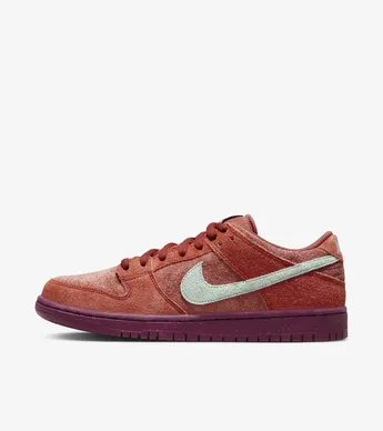 Nike SB Dunk Low “Mystic Red” / Nike.com