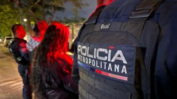 Elementos de la Policía Metropolitana detuvieron a Rocío 'N' de 35 años | Juan Carlos Munguía