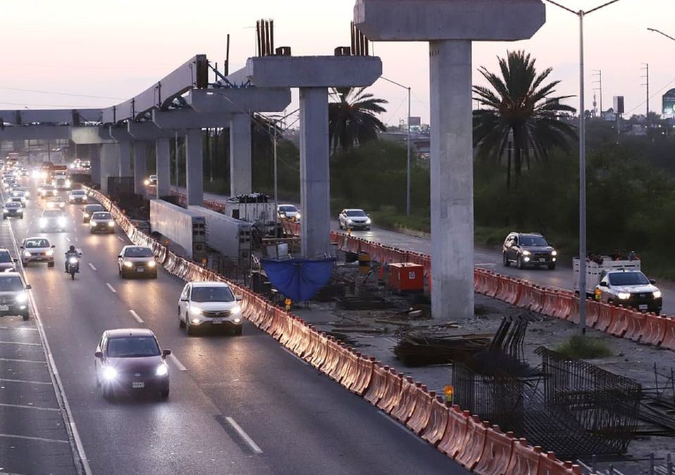 El cierre de los carriles exprés, hace casi dos meses, provocó un caos vial. | Luis Guerra