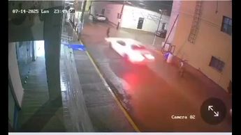 Difunden video del momento exacto en que joven fue atropellada al salir de plaza comercial en Durango