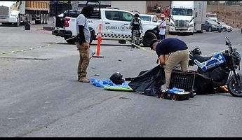 Mujer motociclista fallece en Nuevo Periférico| Juan Munguía
