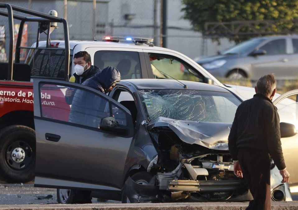 Accidente vial en bulevar Las Torres / Andrés Lobato