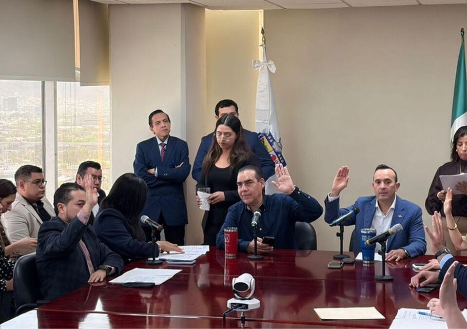 Congreso de Nuevo León avaló que diputados tomen dos semanas de descanso || Kevin Recio