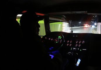 Operador de Trailer maneja todas la semanas por la carretera más peligrosa del tramo en Puebla a Orizaba Veracruz. | Ariel Ojeda