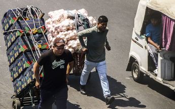 La clientela principal de 'Los Chayote' se reducía a comerciantes y cargadores de mercancía en la Central de Abasto / Agencia Cuartoscuro