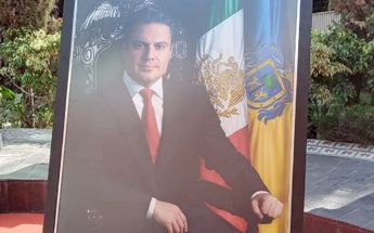 Homenaje al ex gobernador Aristóteles Sandoval / Twitter @HContrerasZ