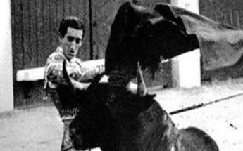 Manolete toreando / Rey Mora