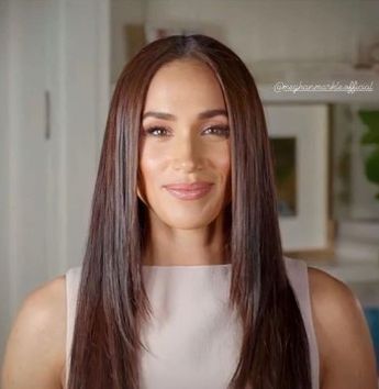Megan Markle reaparece con cambio de look tras estar envuelta en polémica de la coronación del rey Carlos III.|Mauricio Ledesma