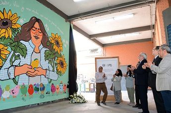 Yaretzi Adriana recibió un minuto de aplausos por parte de la comunidad estudiantil / Alma Paola Wong.