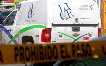 Vehículo del Instituto Jalisciense de Ciencias Forenses | Javier León