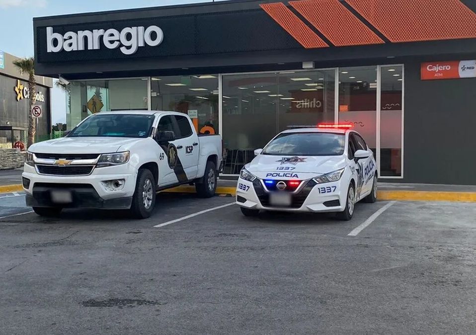 Hombre asalta banco y se lleva 15 mil pesos en San Nicolás