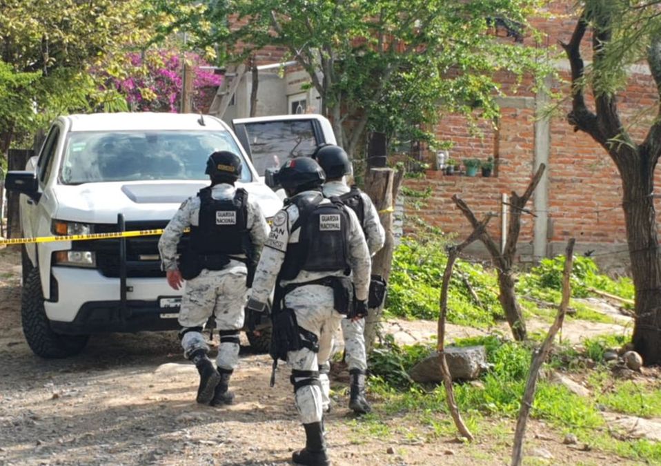Autoridades investigan zona de explosivos en Tlajomulco / Juan Carlos Munguía