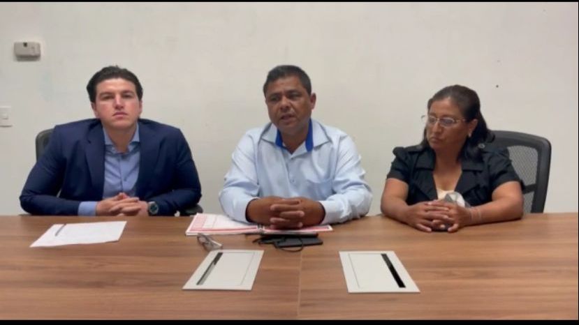 Padres de Debanhi con el gobernador Samuel García. / Cortesía