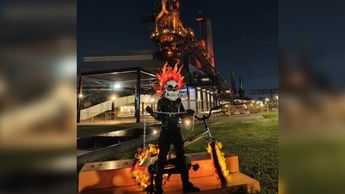 El disfraz de Ghost Rider fue creado por la mamá del niño. | Especial