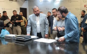 Aseguran computadoras de funcionarios de San Pedro Garza García