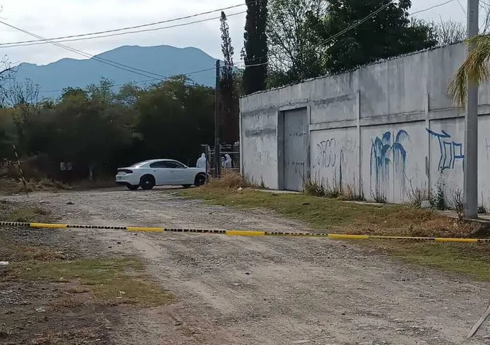 Hallan cuerpo con heridas de bala en colonia Monte Kristal de Juárez, NL