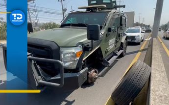 Llanta pesada se zafó de tanqueta militar/ Especial