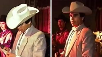 Este es el momento en que Chalino Sánchez recibió la nota que supuestamente contiene una amenaza de muerte.