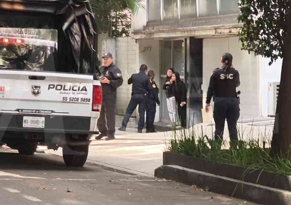 La zona se encuentra resguardada; ya buscan a los responsables que huyeron en tres motocicletas. / Jorge Becerril